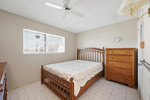 Copropriété à vendre à Fort Lauderdale, Floride: 2 chambres, 78.97 m2 № 2084529 - photo 17