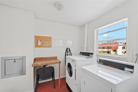 Copropriété à vendre à Fort Lauderdale, Floride: 2 chambres, 78.97 m2 № 2084529 - photo 20