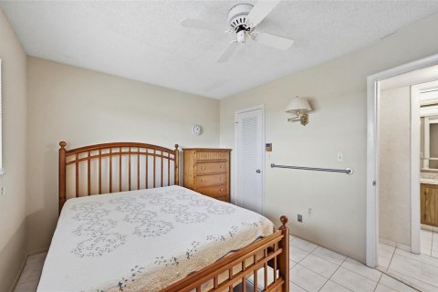 Copropriété à vendre à Fort Lauderdale, Floride: 2 chambres, 78.97 m2 № 2084529 - photo 18