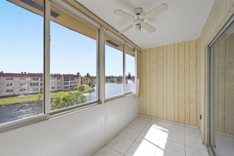 Copropriété à vendre à Fort Lauderdale, Floride: 2 chambres, 78.97 m2 № 2084529 - photo 13