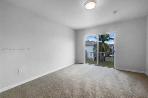 Condominio en venta en Homestead, Florida, 3 dormitorios, 153.94 m2 № 1667444 - foto 15