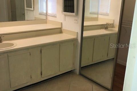 Condominio en venta en Altamonte Springs, Florida, 2 dormitorios, 108.7 m2 № 2144600 - foto 12