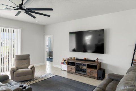 Villa ou maison à vendre à Parrish, Floride: 4 chambres, 236.9 m2 № 2330408 - photo 8