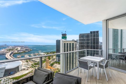 Condo in Miami, Florida, 2 bedrooms  № 2244301 - photo 12