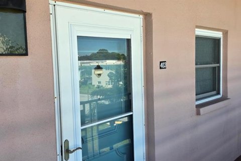Condo à Saint Petersburg, Floride, 1 chambre  № 2419255
