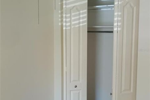 Купить таунхаус в Тампа, Флорида 8 комнат, 134.99м2, № 2091810 - фото 11