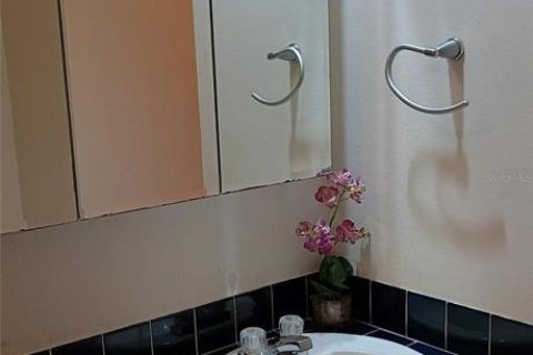 Купить таунхаус в Тампа, Флорида 8 комнат, 134.99м2, № 2091810 - фото 4