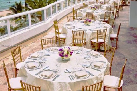 Купить кондоминиум в Форт-Лодердейл, Флорида 49.52м2, № 1939063 - фото 20