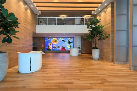 Купить кондоминиум в Форт-Лодердейл, Флорида 49.52м2, № 1939063 - фото 24