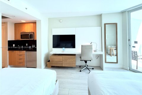 Купить кондоминиум в Форт-Лодердейл, Флорида 49.52м2, № 1939063 - фото 3