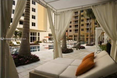 Condo in Aventura, Florida, 1 bedroom  № 1741867 - photo 15