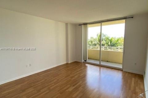 Condo in Aventura, Florida, 1 bedroom  № 1741867 - photo 7