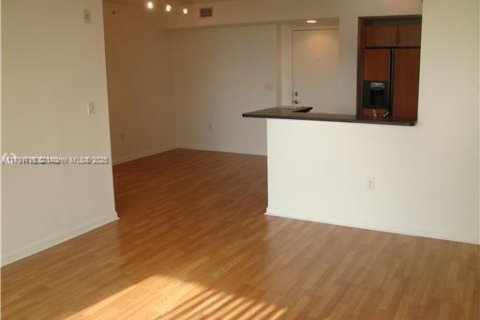 Condo in Aventura, Florida, 1 bedroom  № 1741867 - photo 6