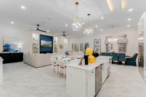 Купить виллу или дом в Фор-Корнерс, Флорида 3 комнаты, 678.19м2, № 1512490 - фото 22