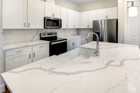 Adosado en alquiler en Oviedo, Florida, 3 dormitorios, 174.38 m2 № 1877132 - foto 3
