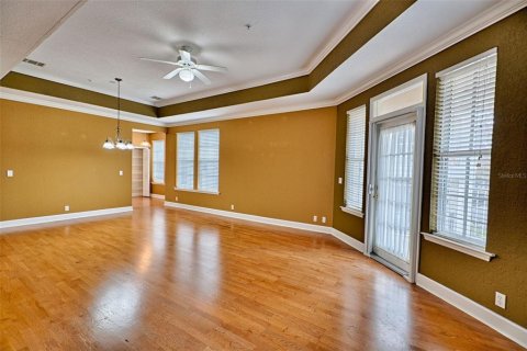 Condo in Gainesville, Florida, 3 bedrooms  № 1732620 - photo 5