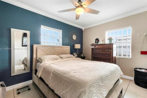 Villa ou maison à vendre à Miami Gardens, Floride: 3 chambres, 86.96 m2 № 2004821 - photo 17