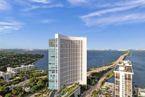 Appartement à louer à Miami, Floride: 2 chambres, 134.62 m2 № 1992918 - photo 30