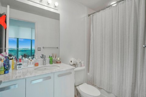 Appartement à louer à Miami, Floride: 2 chambres, 134.62 m2 № 1992918 - photo 19