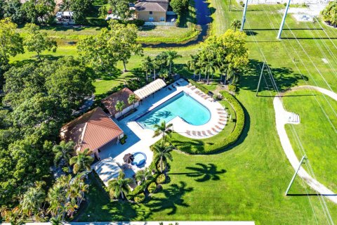 Apartment in West Palm Beach, Florida 2 bedrooms, 98.85 sq.m. № 2392030 - photo 30