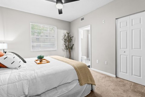 Apartment in West Palm Beach, Florida 2 bedrooms, 98.85 sq.m. № 2392030 - photo 15