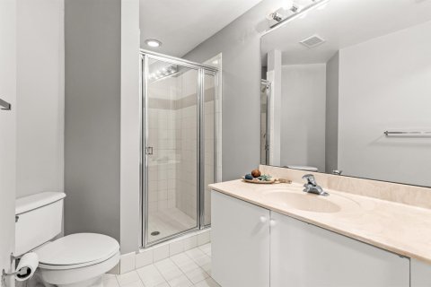 Apartment in West Palm Beach, Florida 2 bedrooms, 98.85 sq.m. № 2392030 - photo 10