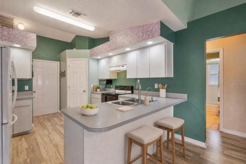 Villa ou maison à vendre à Lakeland, Floride: 4 chambres, 152.92 m2 № 2324043 - photo 4