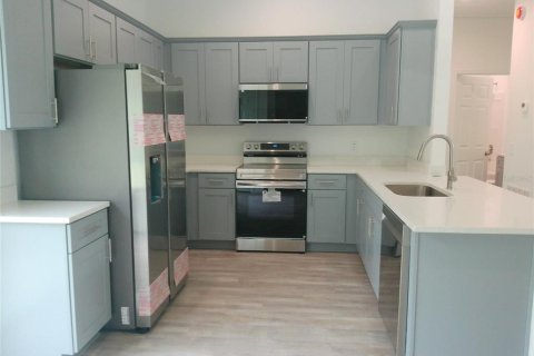 Villa ou maison à louer à Lakeland, Floride: 3 chambres, 107.3 m2 № 2404880 - photo 5