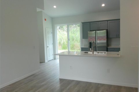 Villa ou maison à louer à Lakeland, Floride: 3 chambres, 107.3 m2 № 2404880 - photo 8