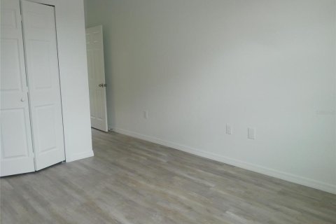 Villa ou maison à louer à Lakeland, Floride: 3 chambres, 107.3 m2 № 2404880 - photo 15
