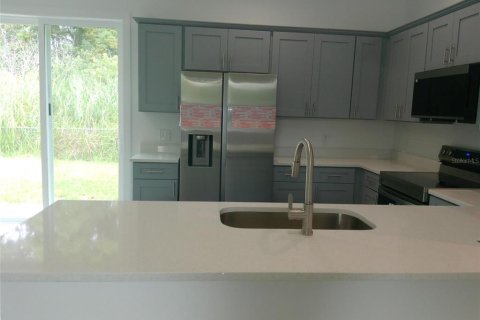 Villa ou maison à louer à Lakeland, Floride: 3 chambres, 107.3 m2 № 2404880 - photo 3
