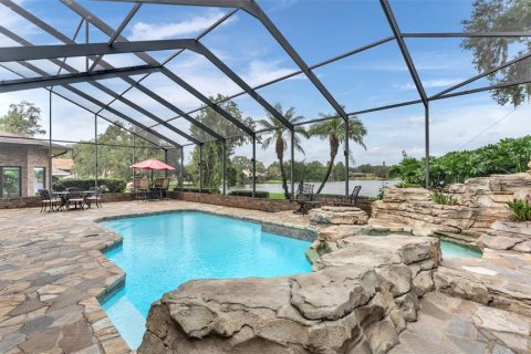 Villa ou maison à vendre à Lakeland, Floride: 3 chambres, 502.04 m2 № 2422757 - photo 3