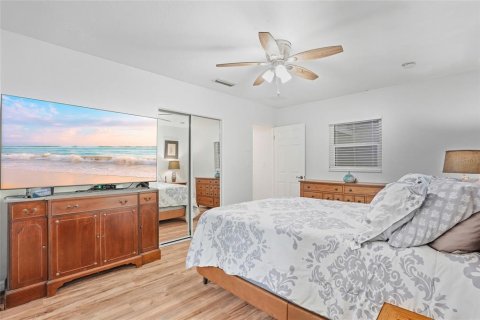 Villa ou maison à vendre à Saint Petersburg, Floride: 3 chambres, 169.83 m2 № 2148475 - photo 18
