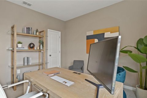 Casa en venta en Davenport, Florida, 5 dormitorios, 296.82 m2 № 2208253 - foto 17