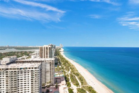 Copropriété à louer à Bal Harbour, Floride: 1 chambre, 160.26 m2 № 2015736 - photo 3