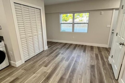 Immobilier commercial à vendre à Umatilla, Floride: 936.45 m2 № 2220713 - photo 10
