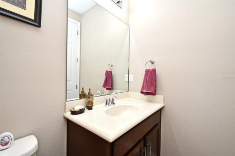 Townhouse in Oviedo, Florida 3 bedrooms, 170.48 sq.m. № 1528163 - photo 29