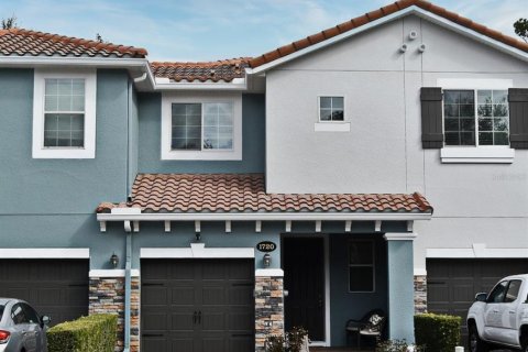 Townhouse in Oviedo, Florida 3 bedrooms, 170.48 sq.m. № 1528163 - photo 1