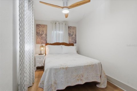 Villa ou maison à vendre à Saint Petersburg, Floride: 3 chambres, 85.66 m2 № 2416310 - photo 20