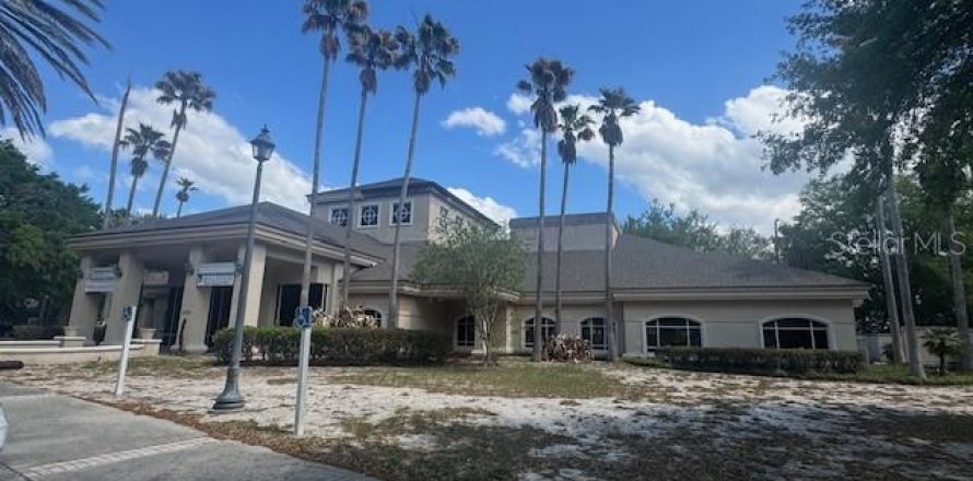 Immobilier commercial à Summerfield, Floride 139.35 m2 № 2135674