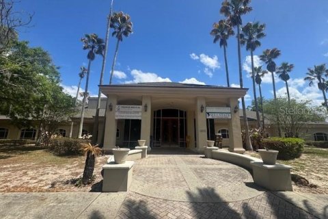 Immobilier commercial à louer à Summerfield, Floride: 139.35 m2 № 2135674 - photo 3