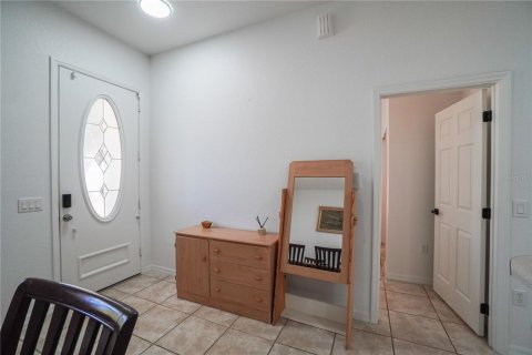 Commercial property in North Port, Florida 4 bedrooms, 213.49 sq.m. № 2387750 - photo 5