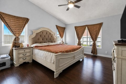 Villa ou maison à vendre à Pembroke Pines, Floride: 4 chambres, 191.56 m2 № 2075048 - photo 14
