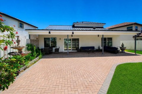 Villa ou maison à vendre à Pembroke Pines, Floride: 4 chambres, 191.56 m2 № 2075048 - photo 23