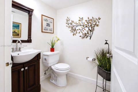 Villa ou maison à vendre à Pembroke Pines, Floride: 4 chambres, 191.56 m2 № 2075048 - photo 6