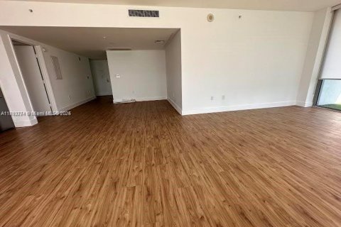 Copropriété à vendre à Miami, Floride: 2 chambres, 124.49 m2 № 1700501 - photo 14