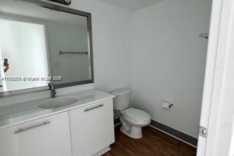Copropriété à vendre à Miami, Floride: 2 chambres, 124.49 m2 № 1700501 - photo 16