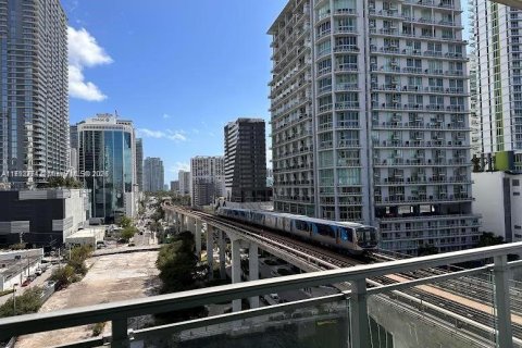 Copropriété à vendre à Miami, Floride: 2 chambres, 124.49 m2 № 1700501 - photo 11