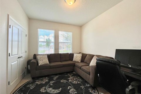 House in Ocala, Florida 4 bedrooms, 263.29 sq.m. № 2123601 - photo 2