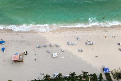Copropriété à vendre à Sunny Isles Beach, Floride: 4 chambres, 317.26 m2 № 1726854 - photo 14